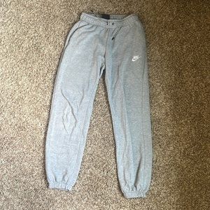 Women’s XS Nike Sweatpants